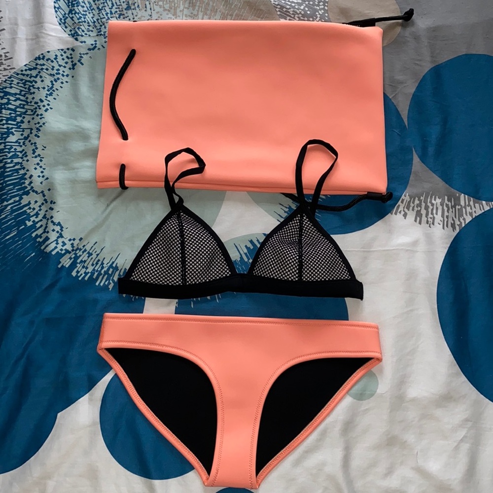Triangl Tilly Sunburst neoprene bikini 👙